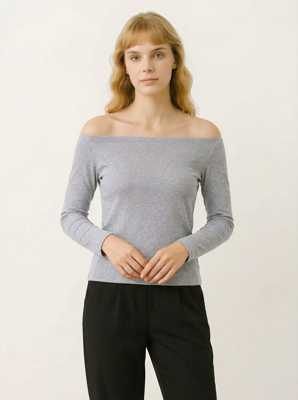 Maglia Top Aderente a Spalle Scoperte Grigio Manica Lunga a Costine