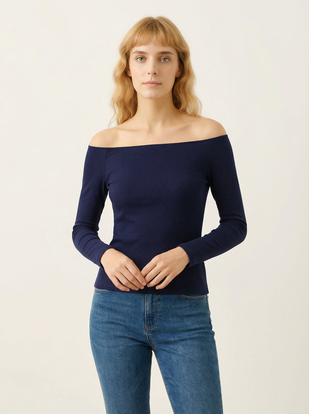 Maglia Donna a Costine con Scollo Off-Shoulder e Maniche Lunghe