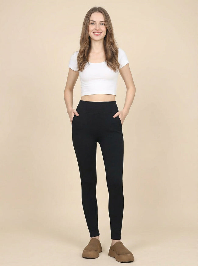 Leggings Invernali da Donna Felpati e Avvolgenti per il Freddo Hover Image