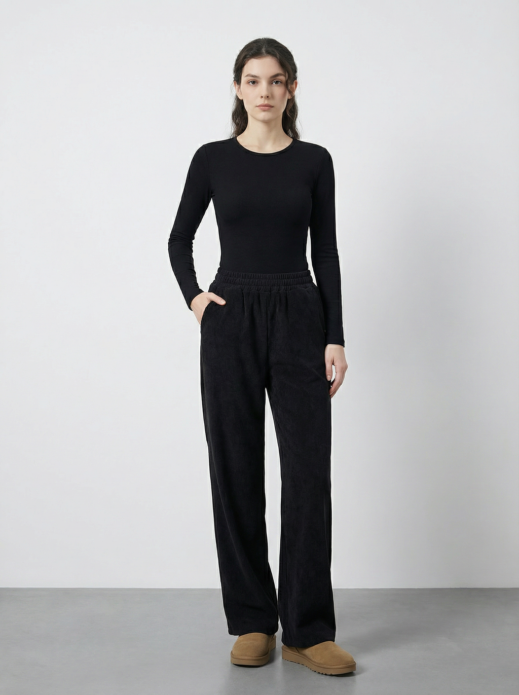 Pantaloni Donna Larghi in Velluto a Coste Morbido con Coulisse