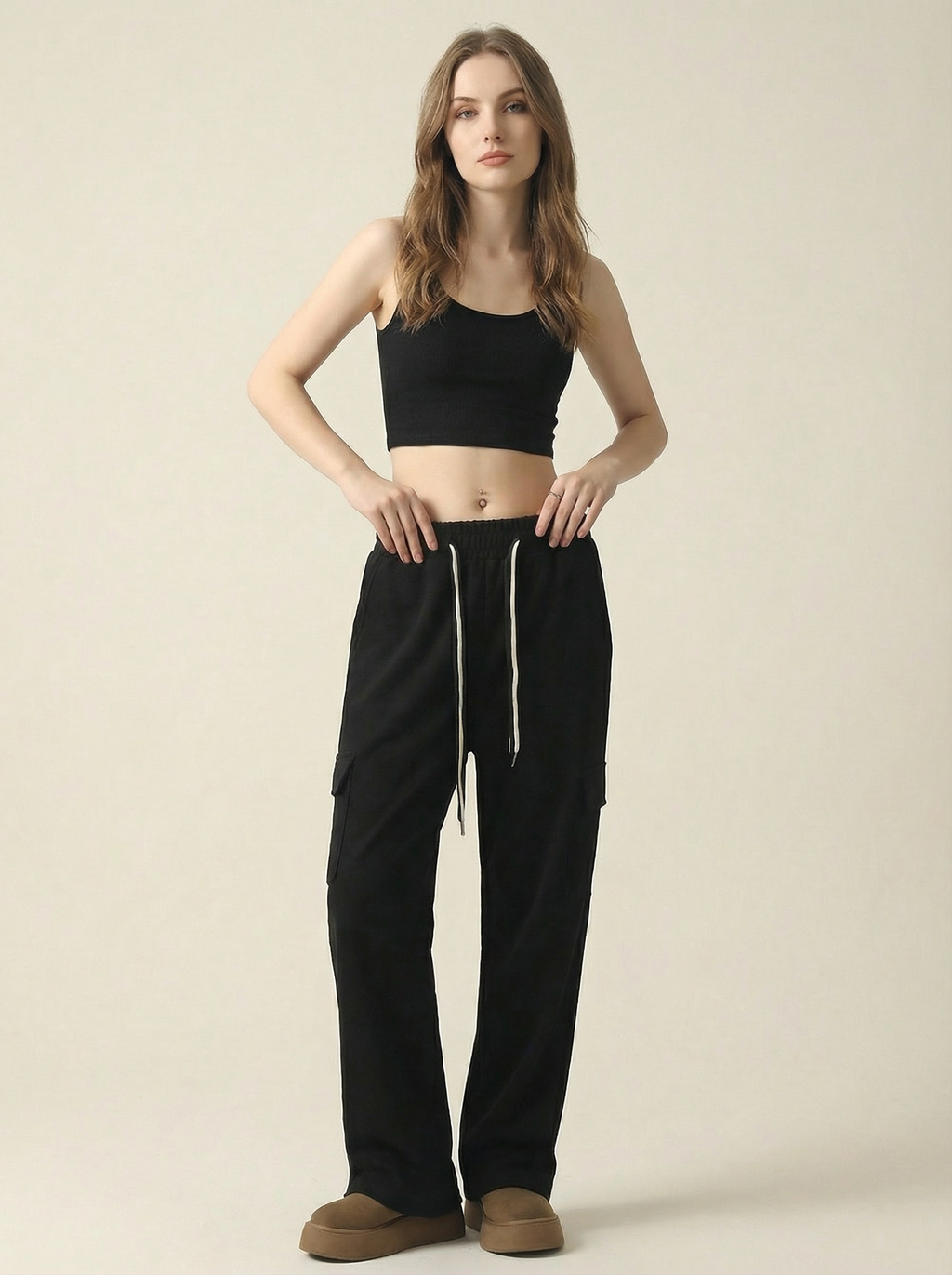 Brassière Sportiva Nera a Costine, Spalline Multiple Incrociate