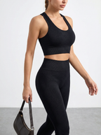 Brassière Sportiva Nera a Costine, Spalline Multiple Incrociate