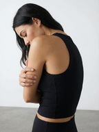 Canotta Crop Top Donna a Costine Elasticizzata - Modello Versatile