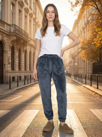 Pantaloni Jogger in Velluto Brillante con Polsini e Coulisse