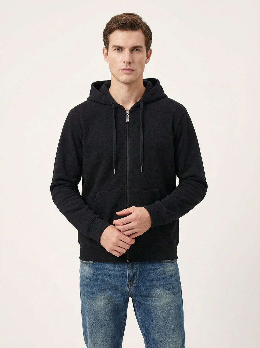 Felpa Uomo con Cappuccio e Zip Nera in Morbido Pile