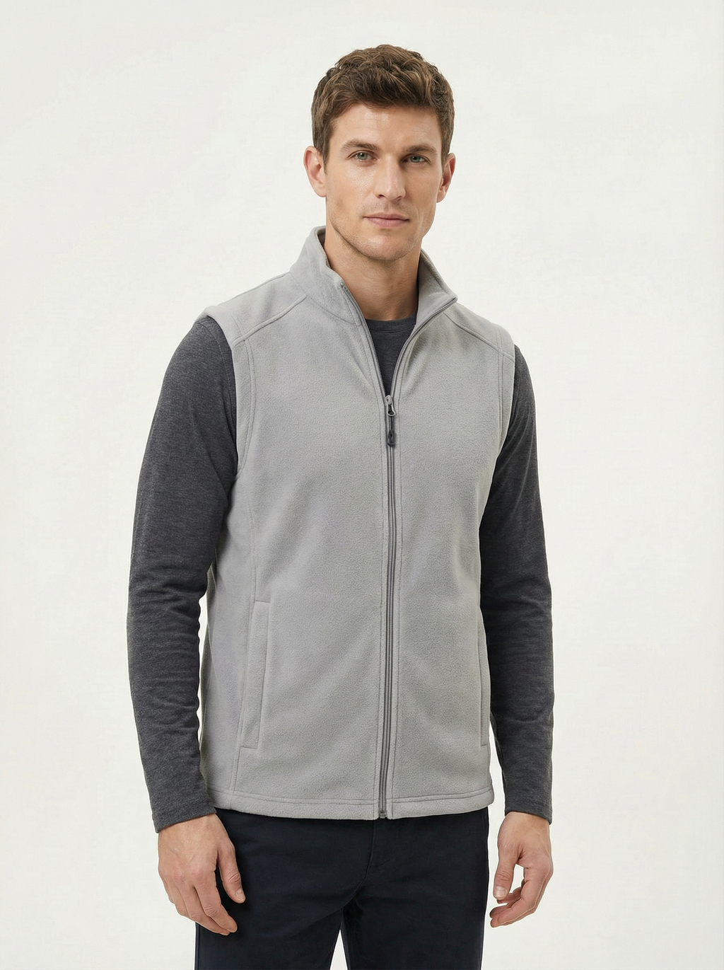 Gilet da Uomo Nero con Collo Alto e Zip Frontale