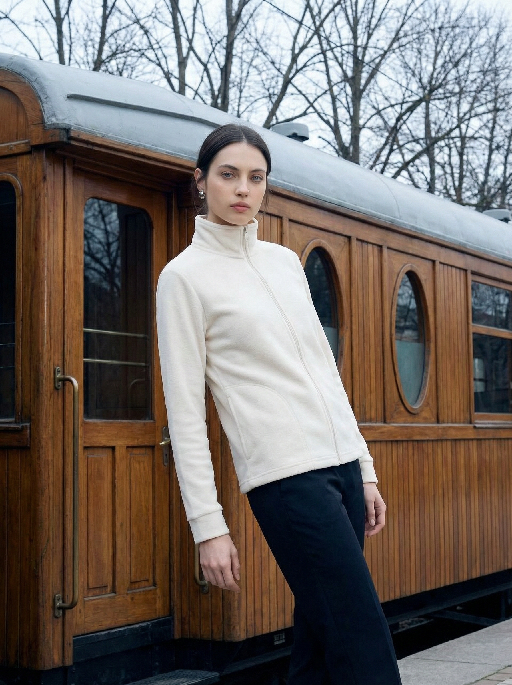 Felpa in Pile Calda con Zip e Collo Alto Donna